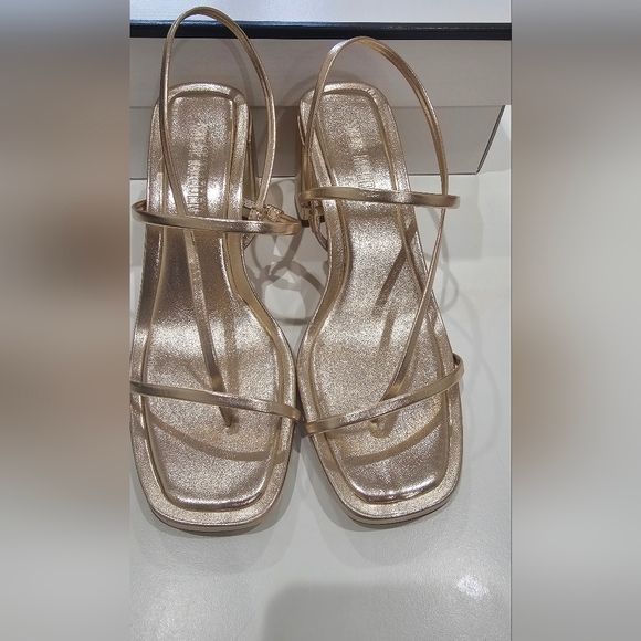 Steve Madden Metallic Gold Strappy Heeled Sandals - Picture 3 of 12